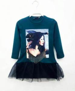 dziewczęca sukienka z tiulem